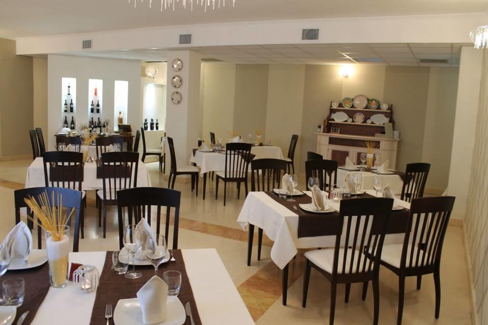 Hotel Agri Resort "Agora" Castelluccio dei Sauri Εξωτερικό φωτογραφία
